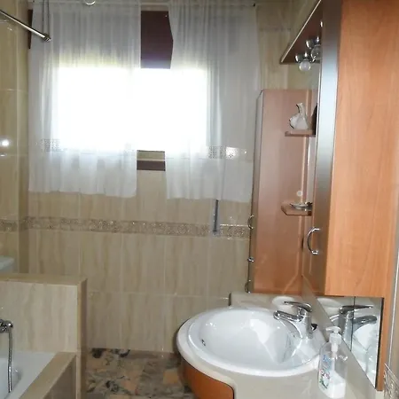 Holiday Barrio Gardado Σπίτι διακοπών *